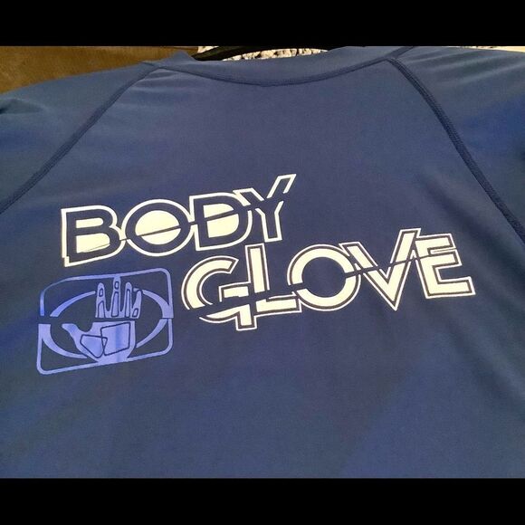 Body Glove Swim Rash Guard Medium Euc - Picture 6 of 6